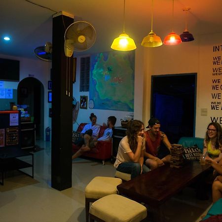Love Station Hostel Baan Tai Exteriér fotografie