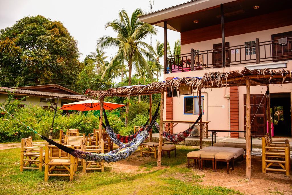 Love Station Hostel Baan Tai Exteriér fotografie