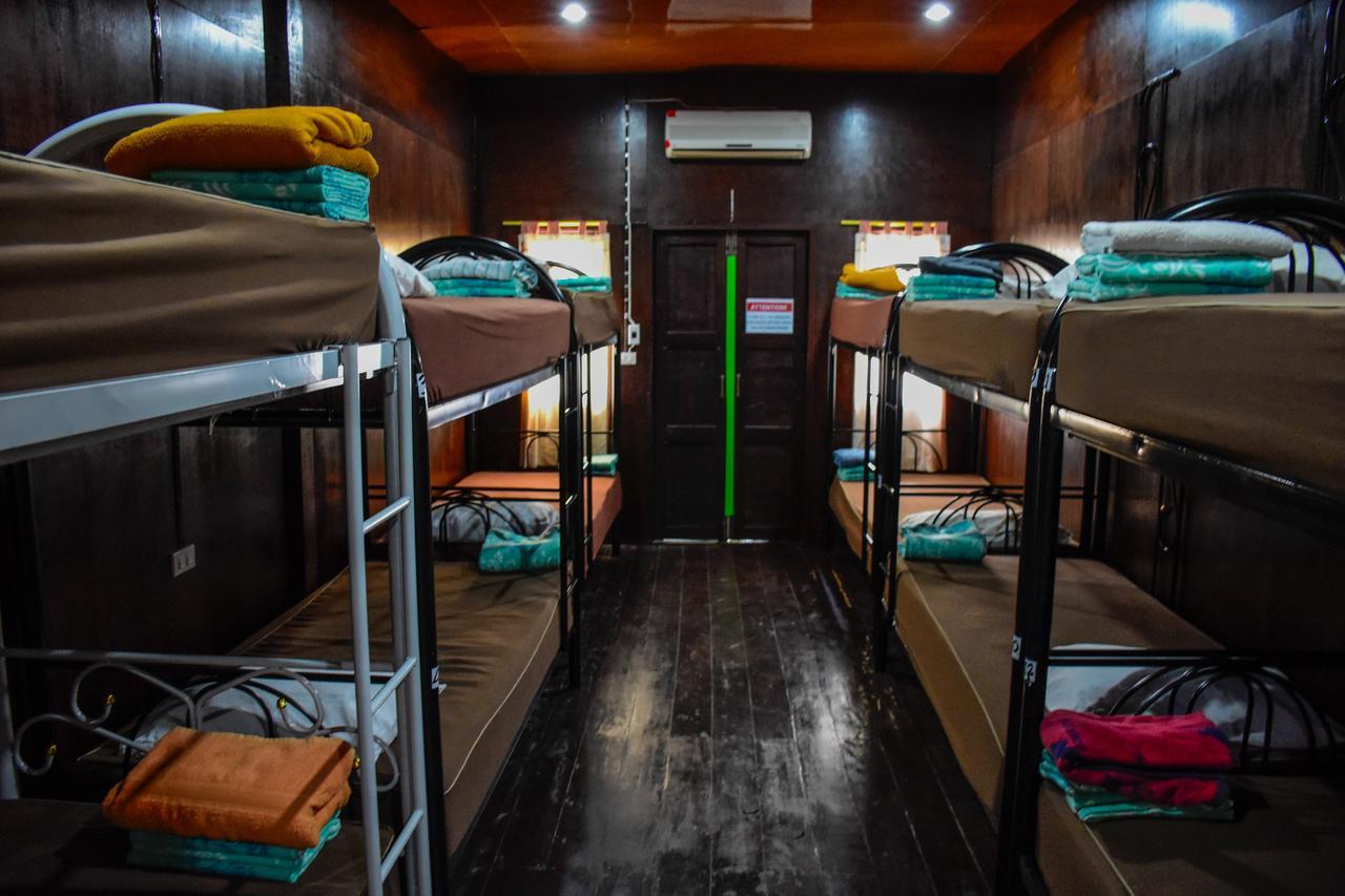 Love Station Hostel Baan Tai Exteriér fotografie