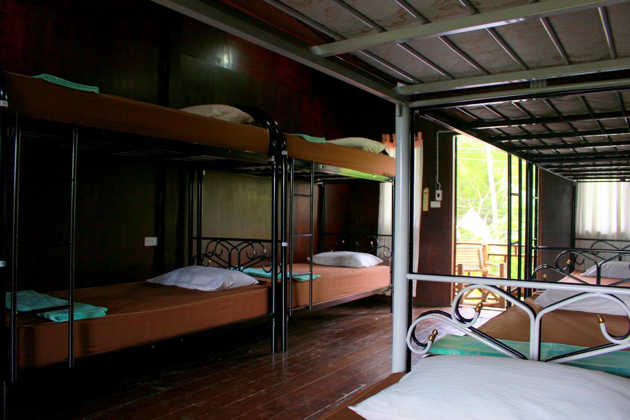 Love Station Hostel Baan Tai Exteriér fotografie