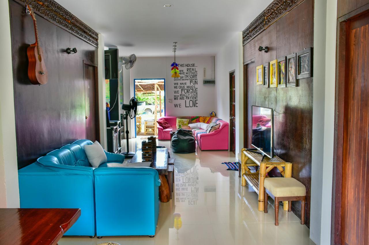 Love Station Hostel Baan Tai Exteriér fotografie